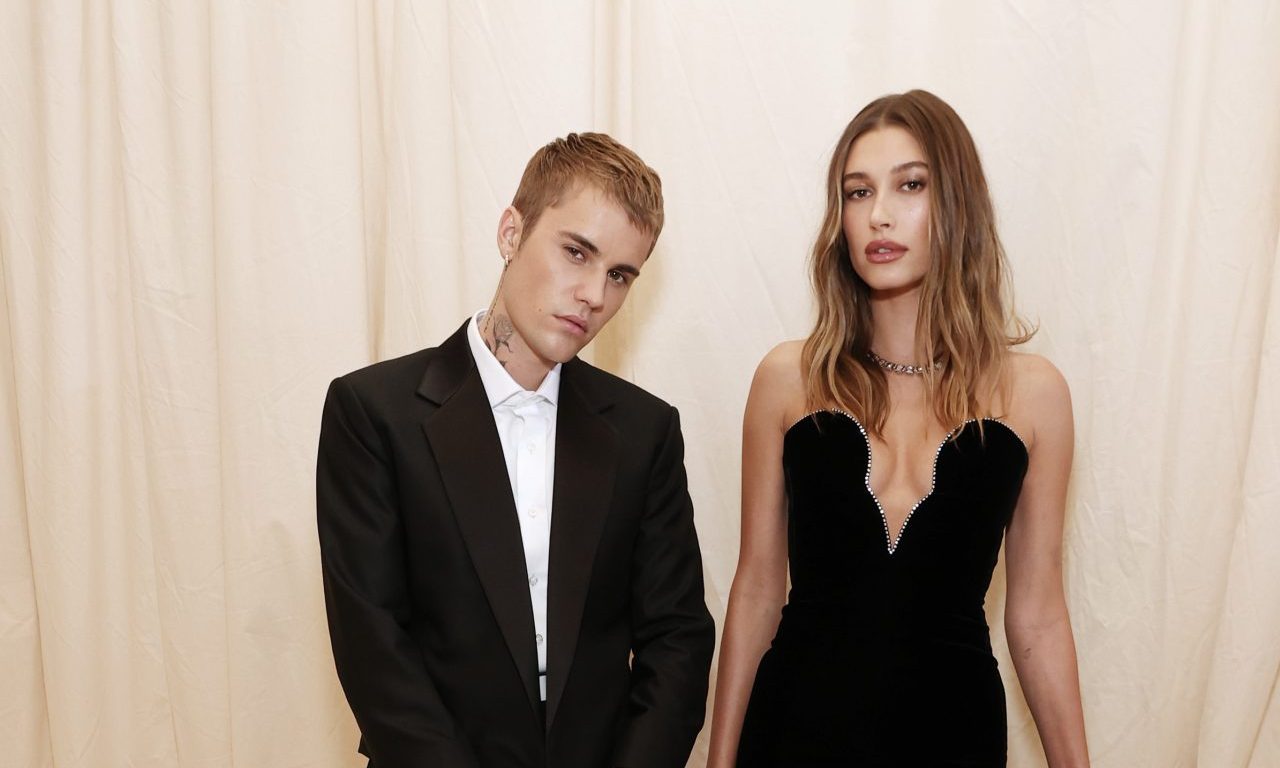 Justin Bieber Wife Hailey Announce Baby Pregnancy Video