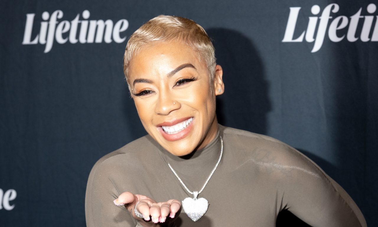 Bad Luck Lover? Keyshia Cole’s Relationship With Hunxho Has The Internet Chatting About Her Dating History thumbnail