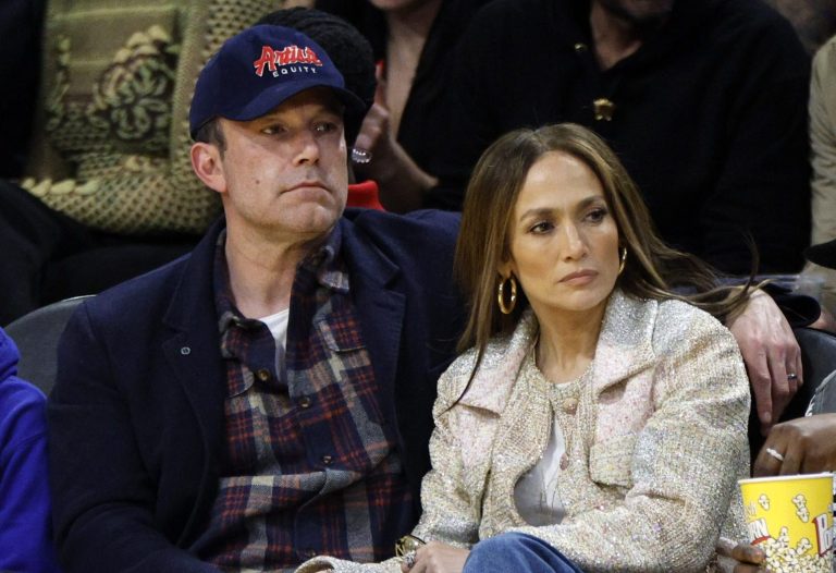 Jennifer Lopez And Ben Affleck Make First Public Appearance Since Divorce Filing