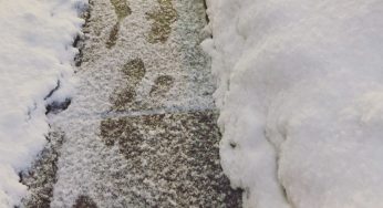 Houston Mom Reportedly Found Intoxicated On Sidewalk With 2-Month-Old Baby & 1-Year-Old Child Amid Winter Storm