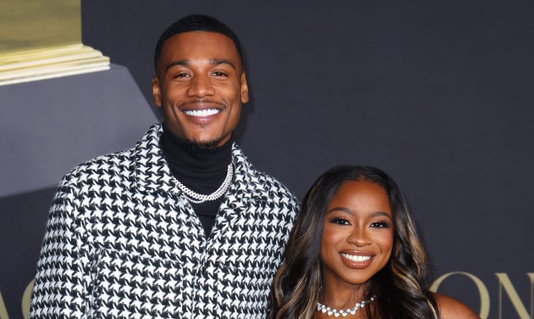 Reginae Carter Uncle Casey Johnson Ar'mon Warren Ex Boyfriend Gift Videos