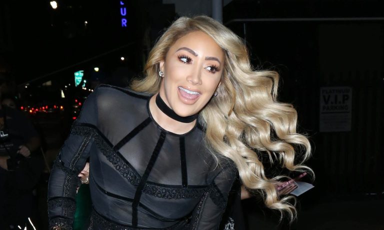 MissNikkiiBaby Mystery Man New Boo Courtside Game Social Media Reactions LiAngelo Ball