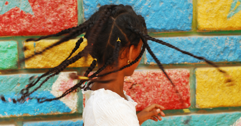 Louisiana Hairstylist Fired After Cutting Girl's Hair Over Mom's Refusal To Pay $25 Late Fee