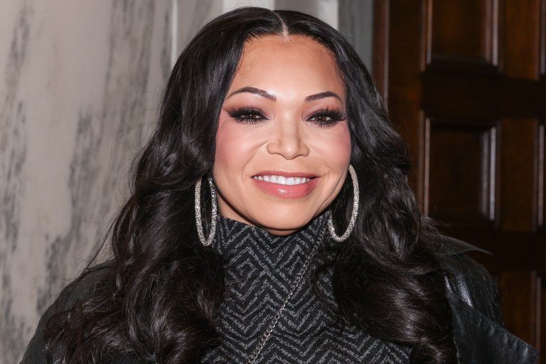 Tisha Campbell Roasts Herself After Poppin' Out With Throwback Look That Screams Gina From 'Martin'