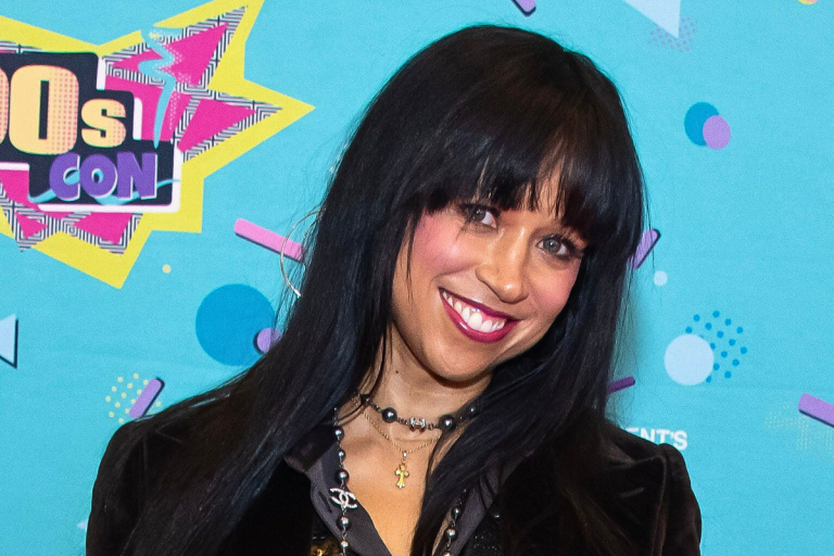 Stacey Dash Continues To Go Viral With Her Dancing