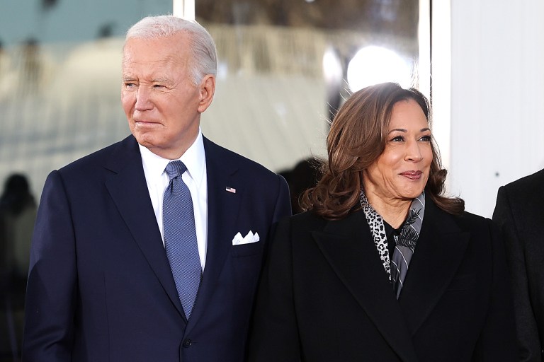 Kamala Harris Talks Joe Biden 2024 Presidential Run Campaign Donald Trump  New Book 107 Days 1