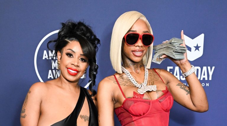 Double Trouble? Sexyy Red's Mom Leaves Fans Shook After Getting Mistaken For Her Sister (VIDEO) Andrea Jenkins