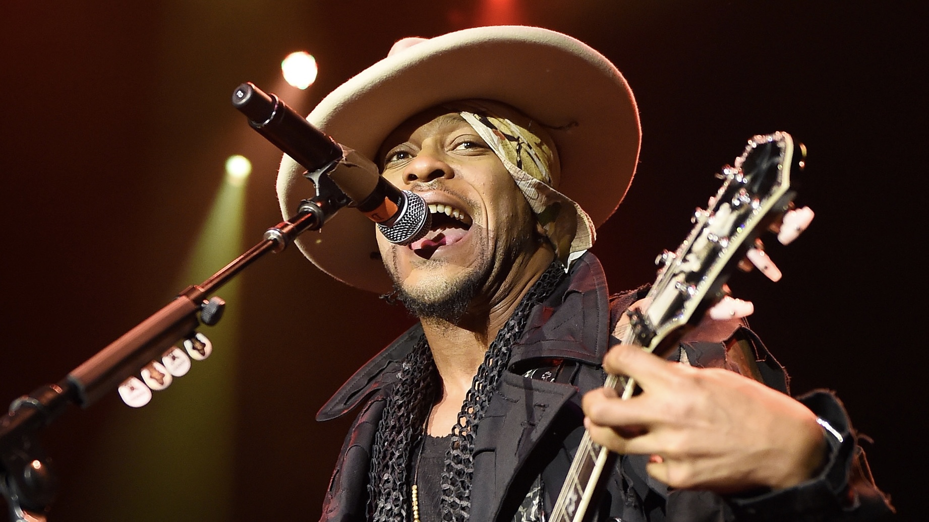 D'Angelo Laid To Rest: Stevie Wonder, Lauryn Hill & More Attend