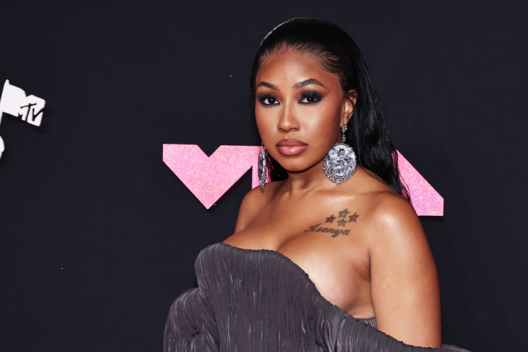 Get It From Her Mama! Yung Miami & Her Mom Bring The Heat As Fans Turn Heads (VIDEO)