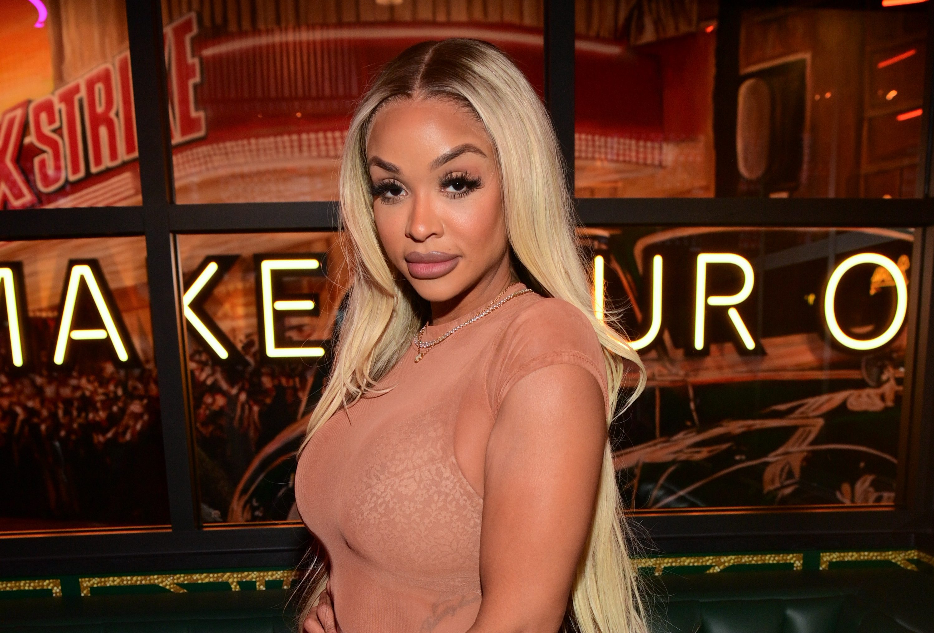 Masika Kalysha & HoodTrophy Bino Spark Talk With Flirty Post