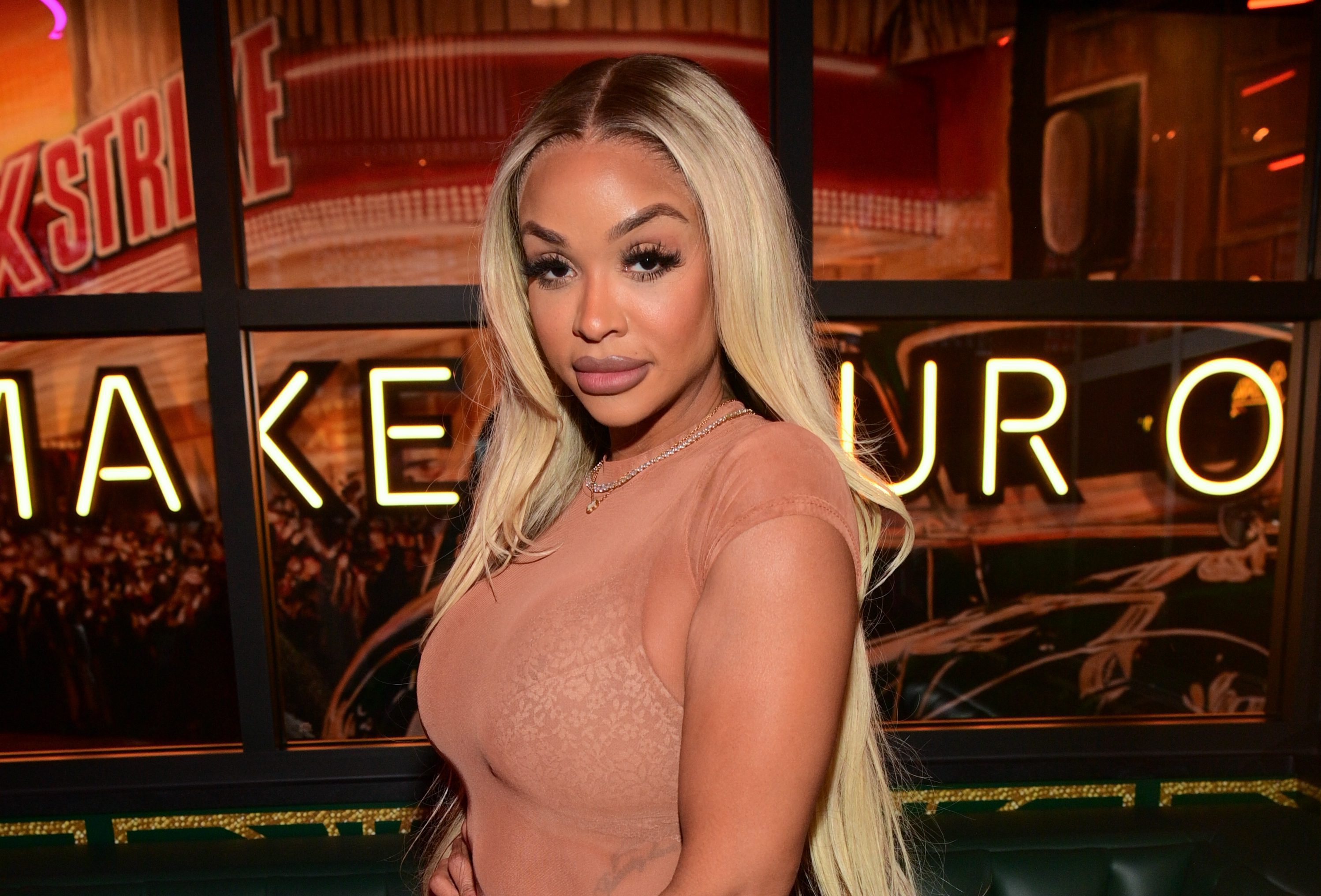 Masika Kalysha & HoodTrophy Bino Spark Talk With Flirty Post