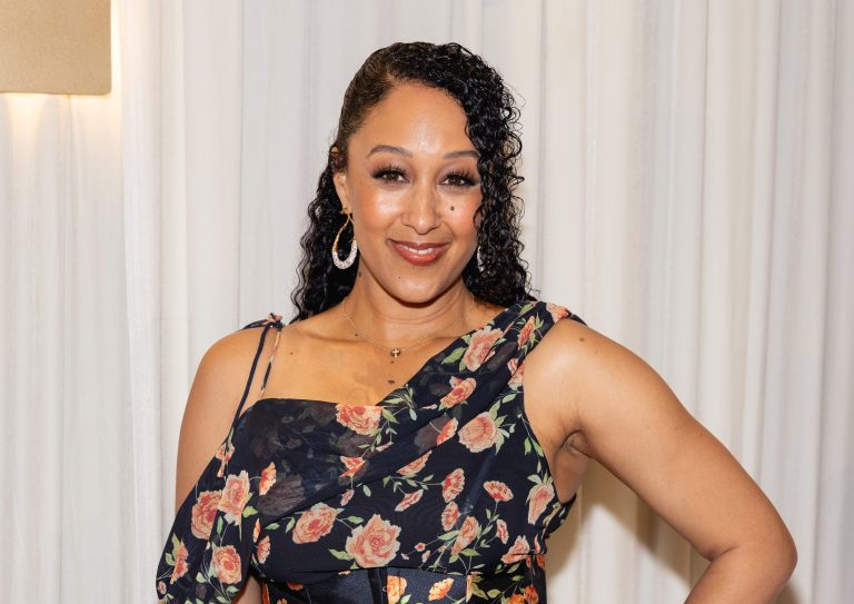 Tamera Mowry's Daughter Ariah Puts Her On To Tyla's Viral 'Chanel Challenge'