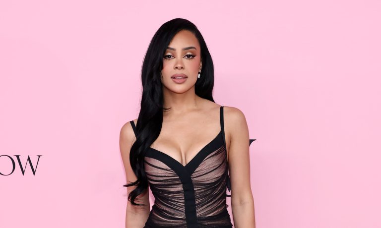 Kristy Sarah Desmond Scott Divorce Thirst Trap Returns To Social Media Instagram Video