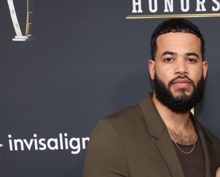 The Internet Is In Shambles Searching For Desmond Scott's Mystery Blonde Boo (VIDEO) Kristy Sarah