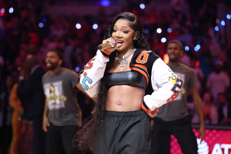 From Six-Figure Weeks To Old Receipts: 6 Moments That Prove Victoria Woods Isn’t Playing Around