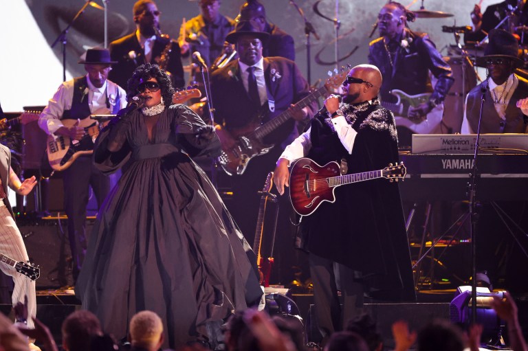 Lauryn Hill Leads Soulful Tribute For D'Angelo, Angie Stone & Roberta Flack With Wyclef Jean & More At The Grammys