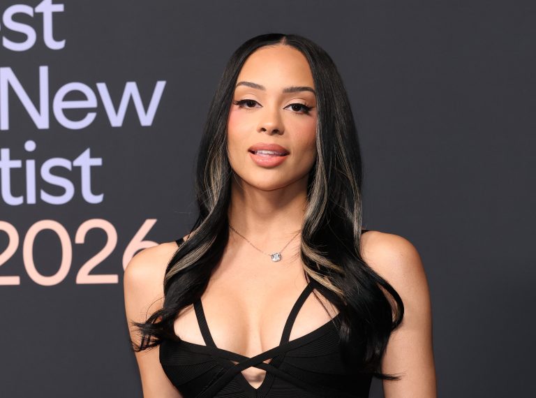 The Internet Weighs In After Kristy Scott Shows Off Her Post-Divorce Bedroom Refresh