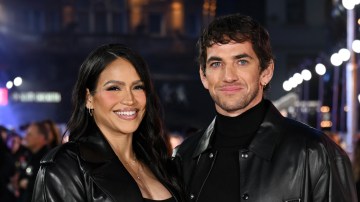 Awww! Did Cassie Share Glimpse Of Baby Number 3 With Her Sweet Birthday Message To Alex Fine? (PHOTO)