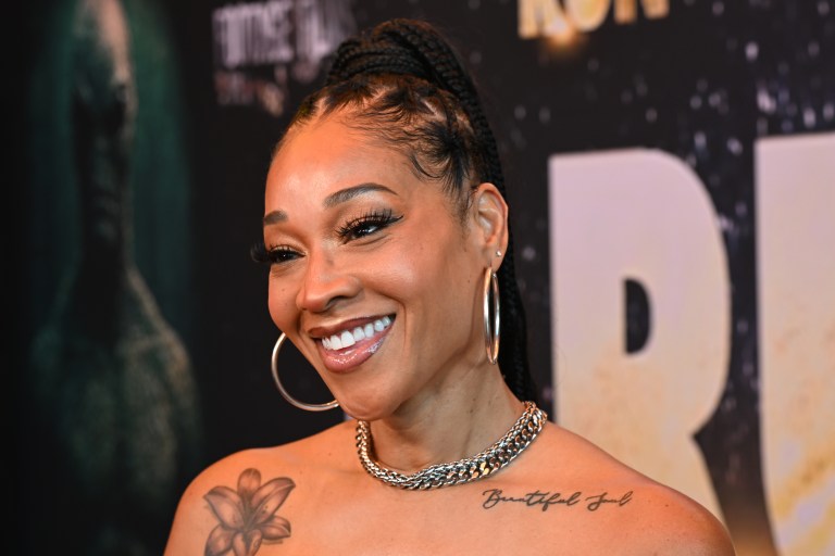 Mother Knows Best! Mimi Faust Sets Beauty Boundaries For Eva As The 16-Year-Old Pushes For Cluster Lashes (VIDEO)