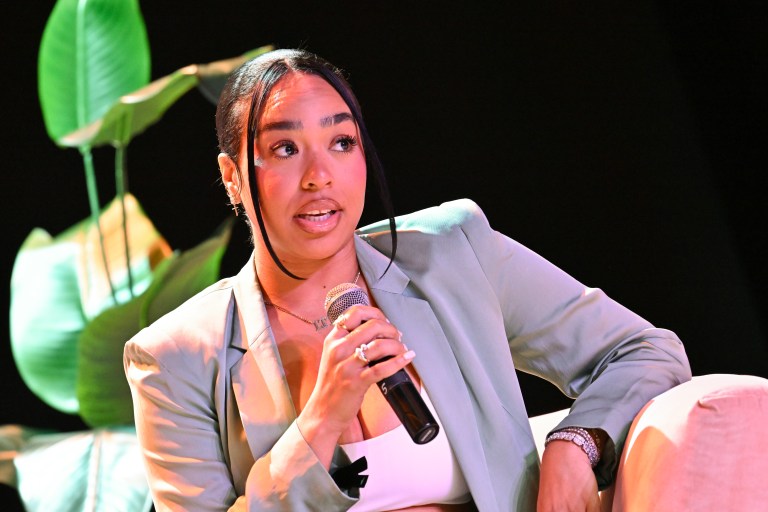 Public Plead? B. Simone Breaks Down In Emotional Clip While Apologizes To Internet & Others (VIDEO)