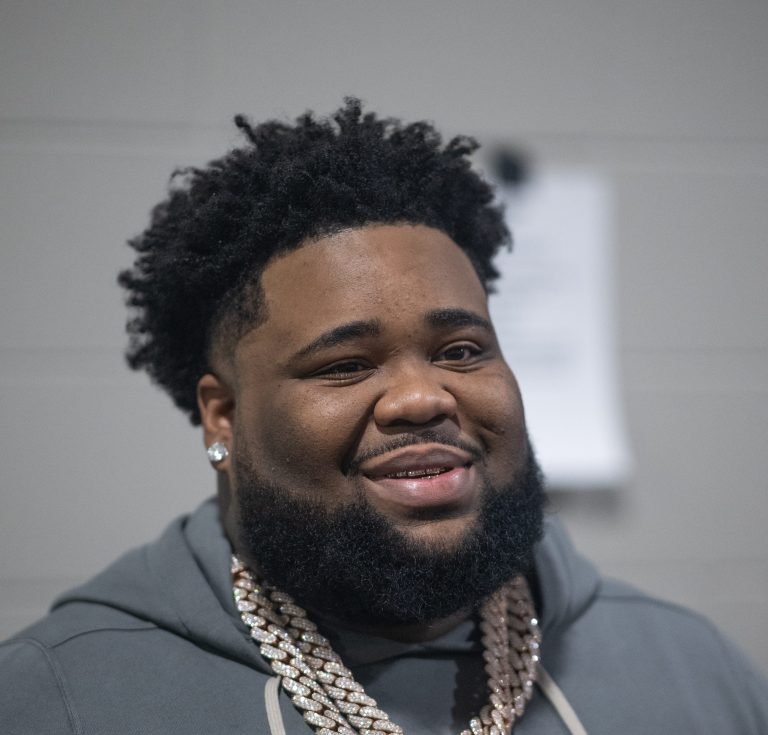 Social Media Users Are Crackin' Up At Rod Wave Singing His Heart Out At Kanye West Concert (WATCH)