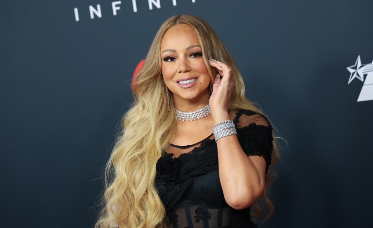 Holiday Mood! Mariah Carey’s Twins Steal The Spotlight In Easter Flick And Fans Can’t Get Enough (PHOTO)