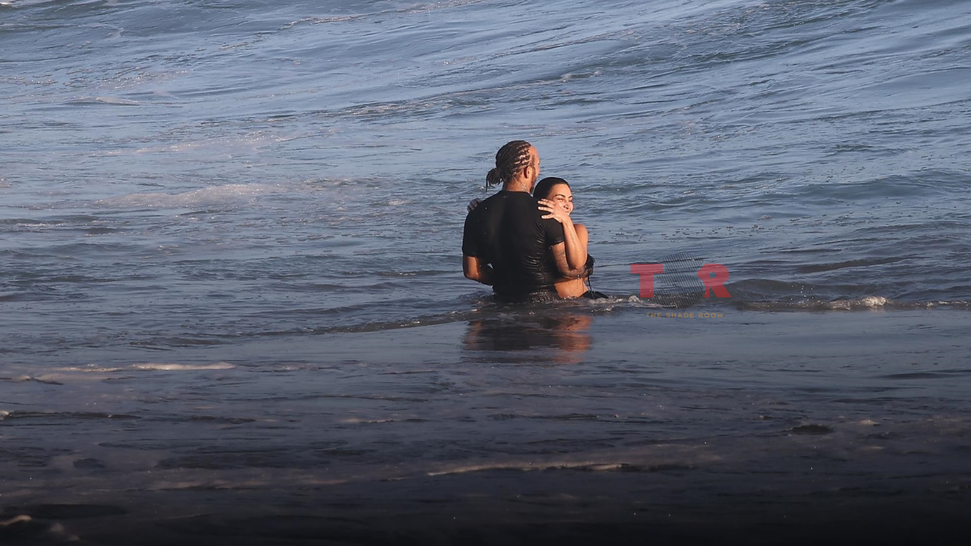 Oh, That's Bae? Kim Kardashian & Lewis Hamilton Spotted Kissing & Cozying Up&nbsp;During Beachside Date (EXCLUSIVE PHOTOS)