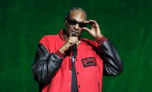 Snoop Dogg Reacts Backlash Young Girl Fan Colorado Stage Pole Dance Set Viral Video 