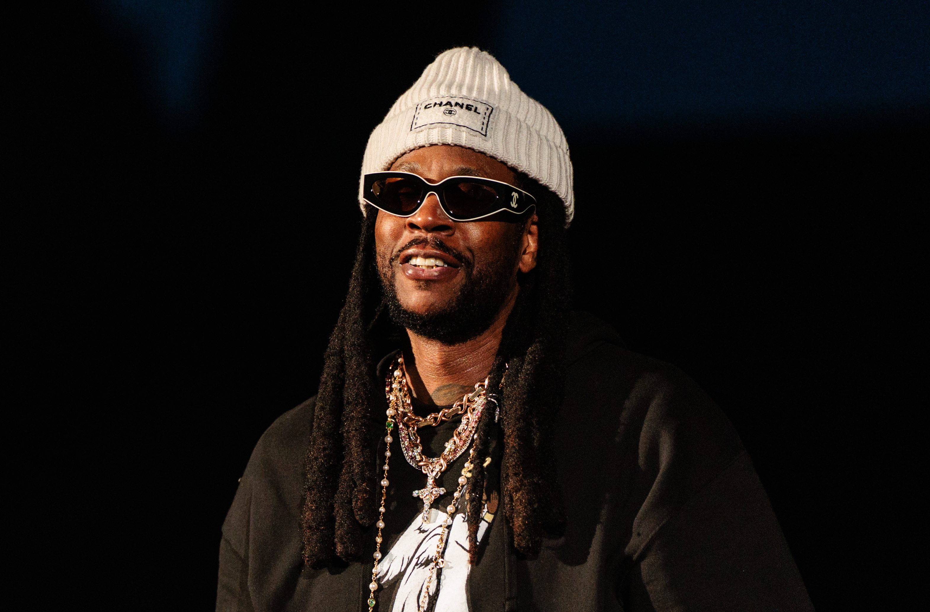 Proud Dad Moment! 2 Chainz Shares Heartfelt Message After His Daughter Graduates High School With 4.0 GPA (PHOTO + VIDEO)