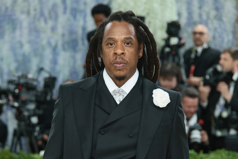99 Problems? Jay-Z Seemingly Disses Drake, Nicki Minaj, Kanye West & More During Spicy Roots Picnic Freestyle (VIDEOS)