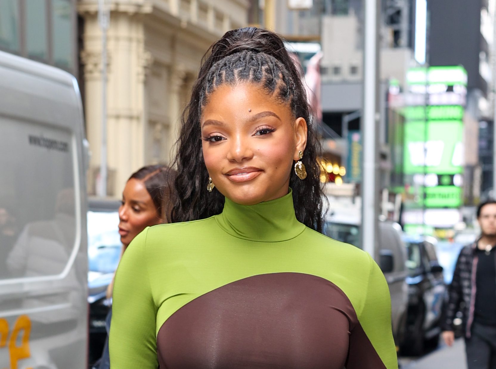 Still Going Strong! Fans Call Halle Bailey’s Boyfriend Scott Bridgeway An “Upgrade” After ASCAP Awards Date Night (PHOTOS)