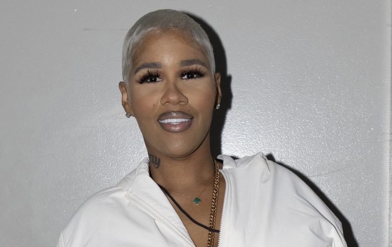 Akbar V Claims The “Princess Of Rap” Title While Seemingly Throwing Shade At Meg Thee Stallion, Latto & More (VIDEOS) Throwing Shade At Fellow Female Rappers In New Freestyle (VIDEOS)