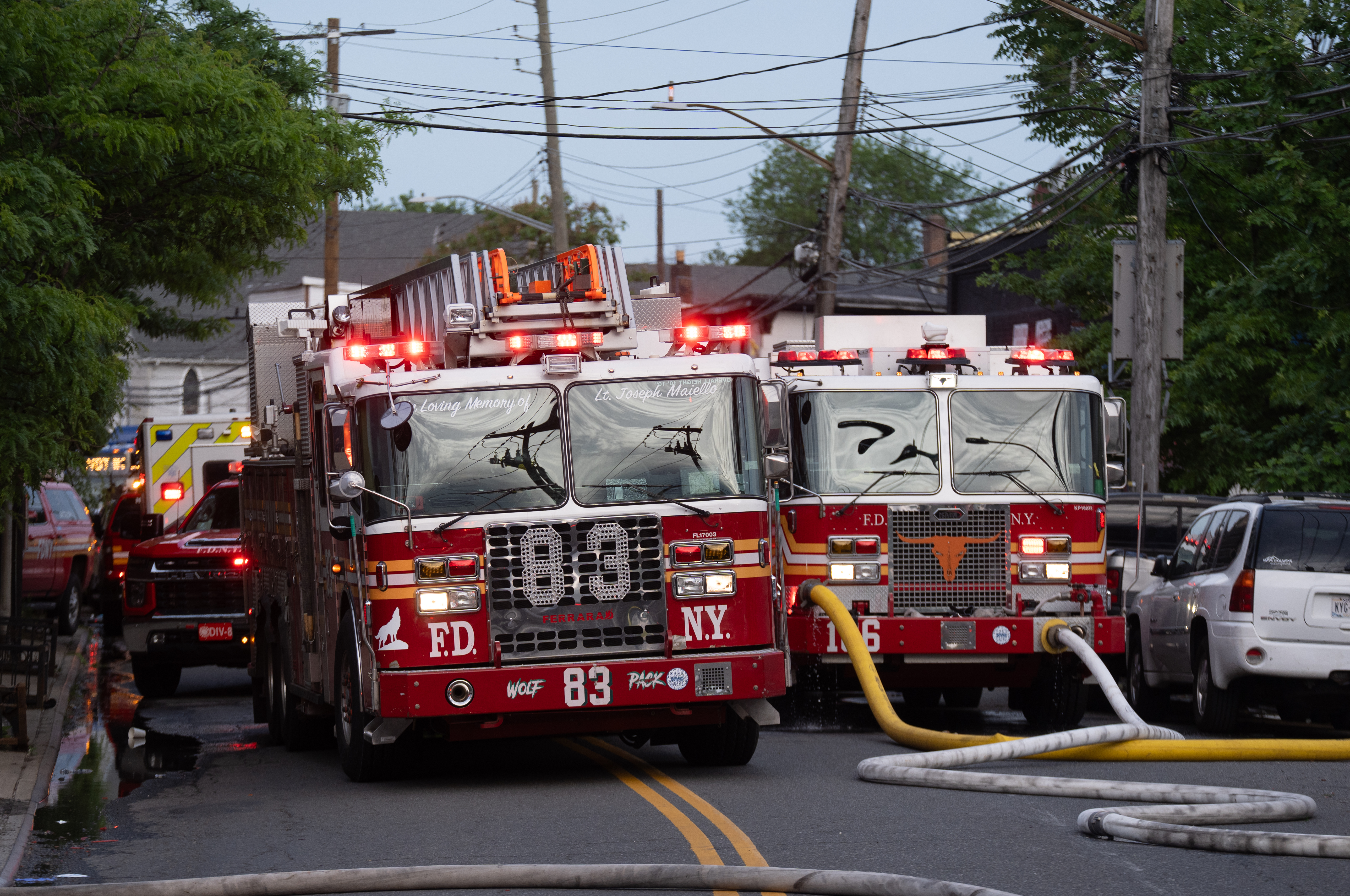 Prayers Up! 1 Dead & At Least 36 Reportedly Injured After Massive NYC Explosions, Officials Speak Out (VIDEOS)