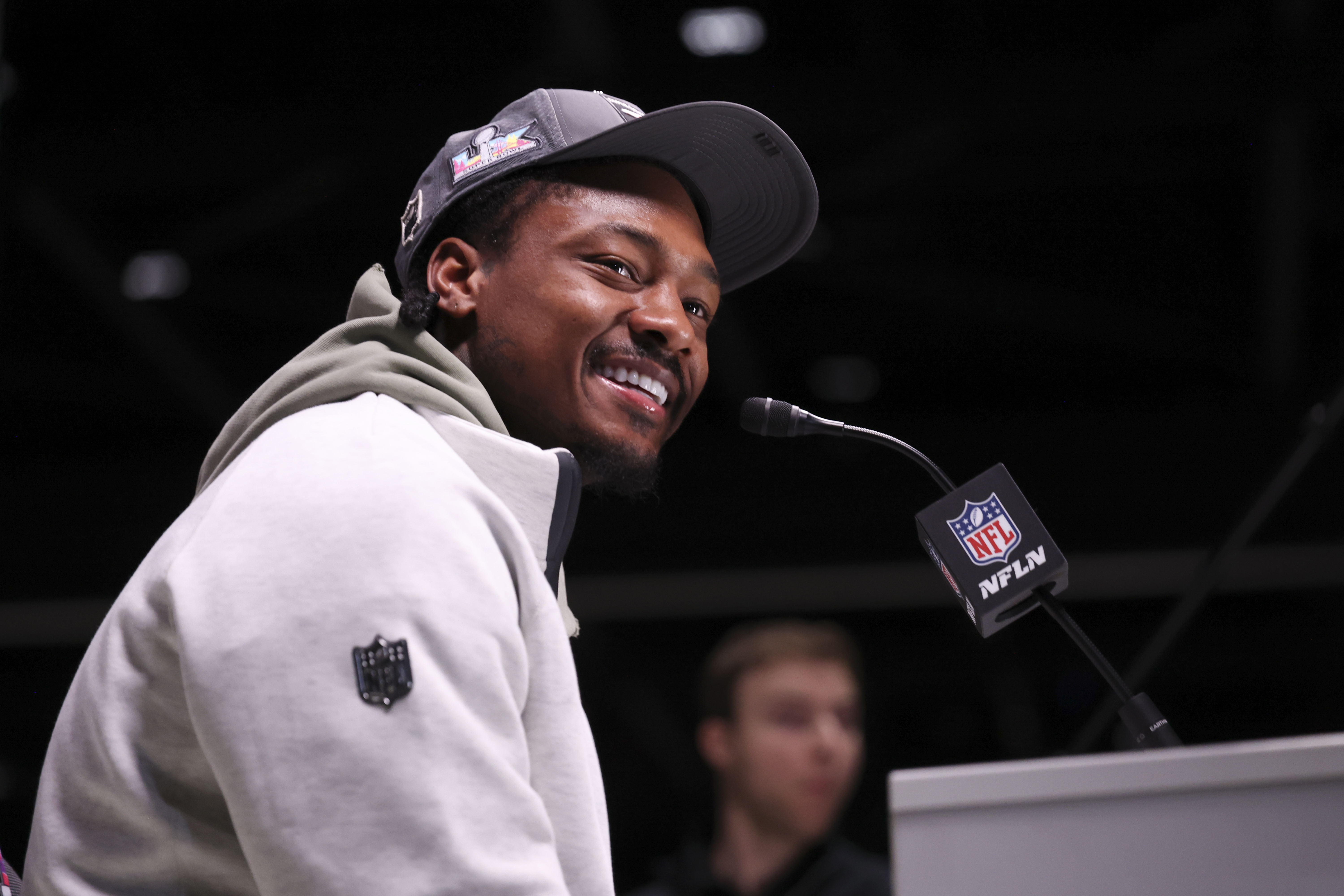 Awww! Stefon Diggs Celebrates His Daughter Peyton’s First Birthday With Epic Circus-Themed Bash (VIDEOS)