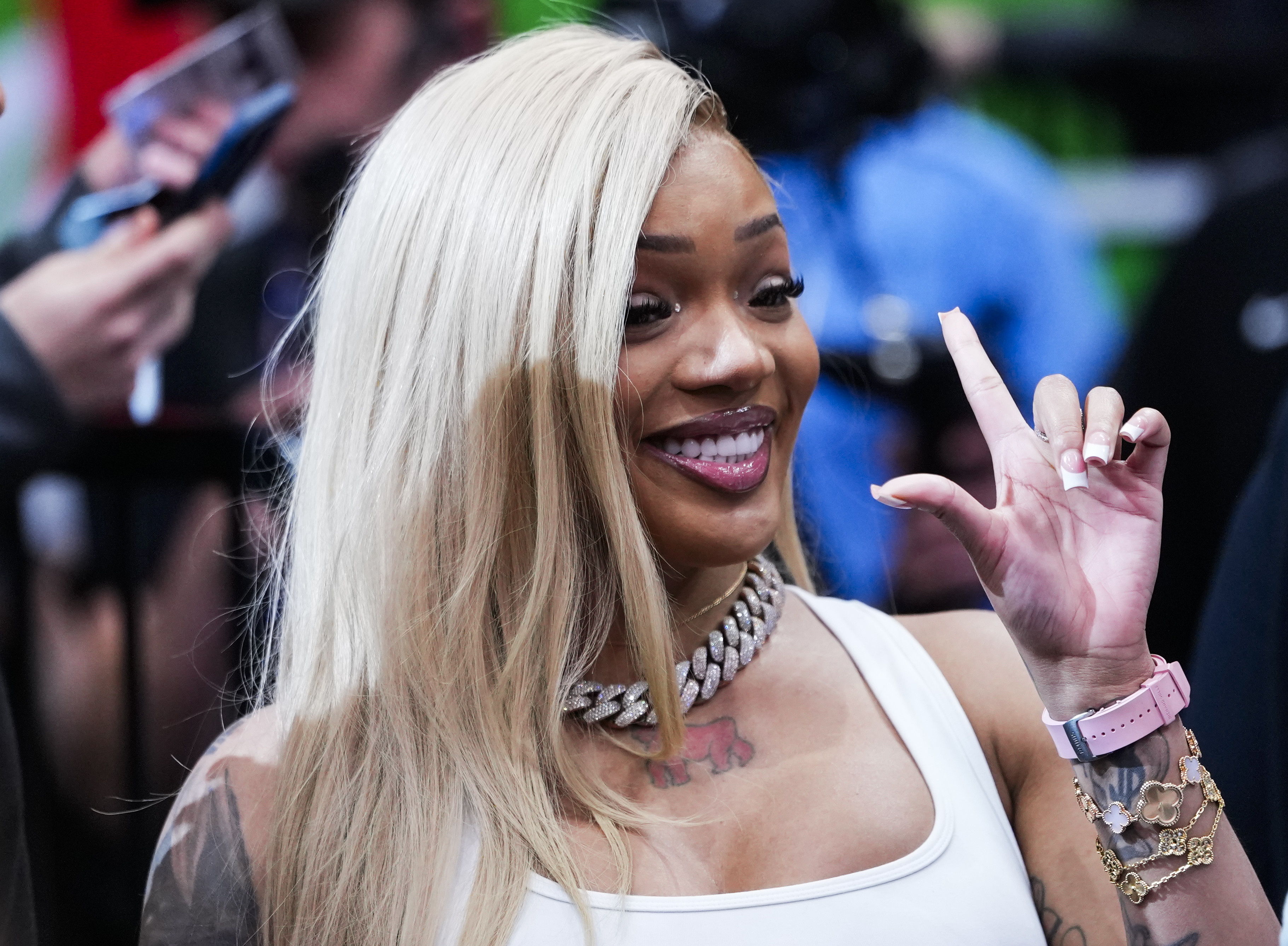 BroRilla FrFr! Victoria Woods’ New Hair Has Fans Saying She Looks Like An Early-Career GloRilla (VIDEO)