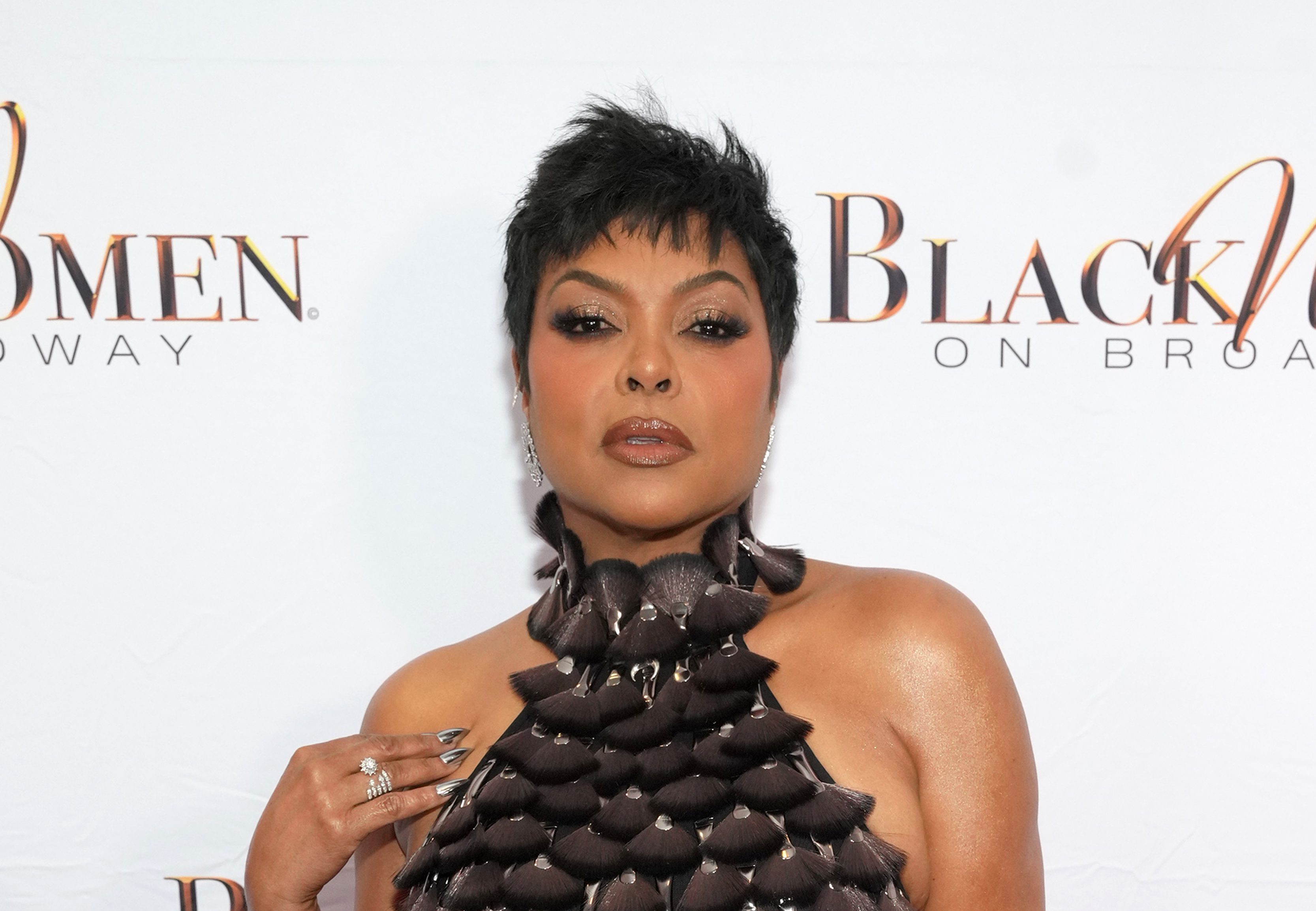 Taraji P. Henson Claps Back At Surgery Claims After Fans Accuse Her Of Looking Different In Viral Flicks (PHOTOS)