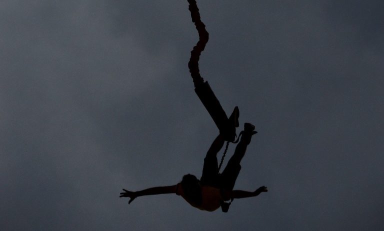 Whew! Social Media Is Still In Disbelief After Viral Video Shows Woman Moments Before Bungee Jump Incident (REACTIONS) Fatal Bungee Jump Brazil Maria Eduarda Rodrigues de Freitas Arrests Social Media Reactions
