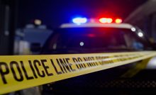 Man Found Dead On Porch After Tennessee Mom Allegedly Finds Daughter’s Guest Hiding Under Bed Kendra Scott