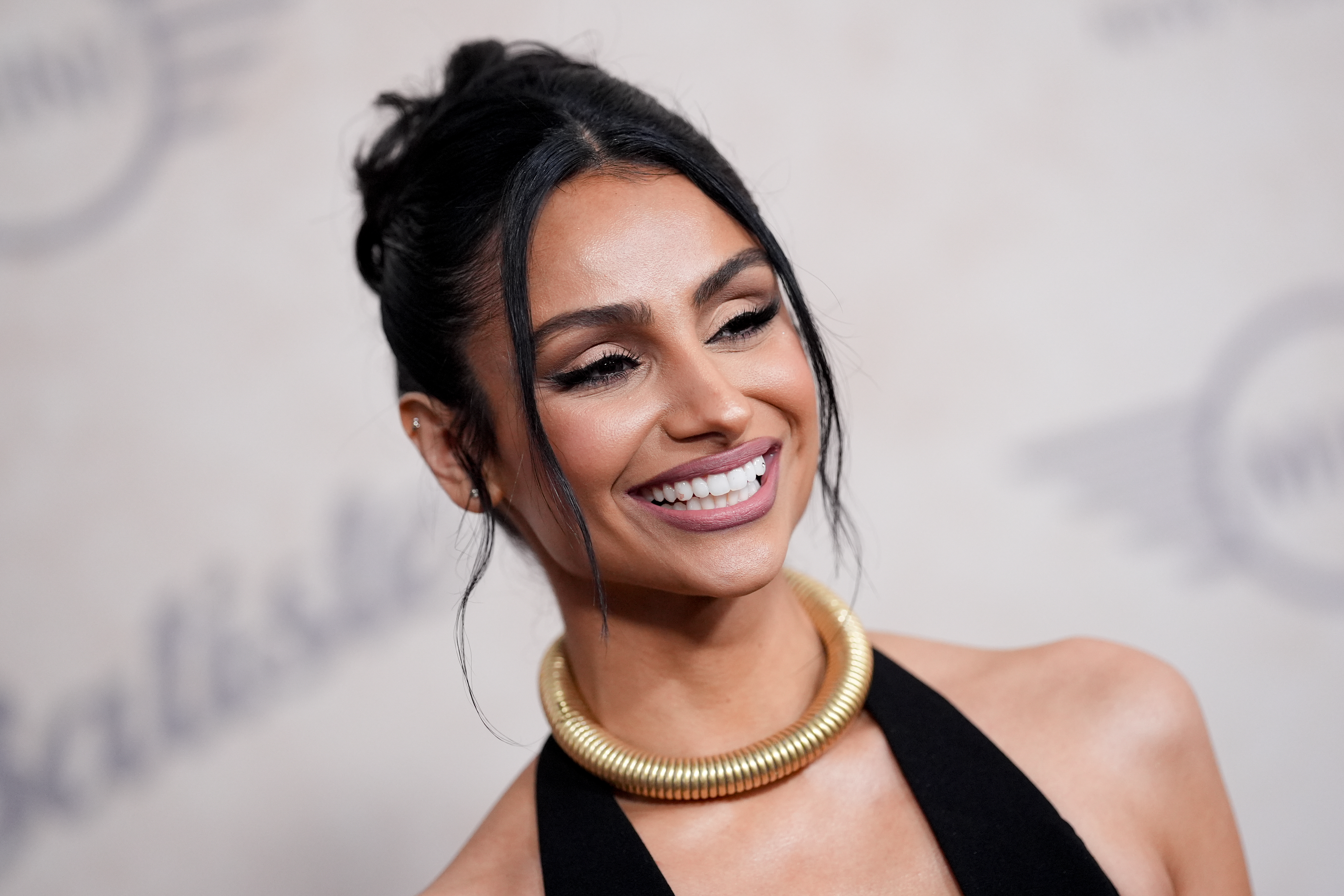 Soft Launch? Nazanin Mandi Debuts Mystery Man As The Internet Goes Into Detective Mode (PHOTOS)