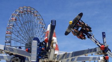 Amusement Park Guests Stranded Upside Down New Jersey Boardwalk Ride Wipeout Playland's Castaway Cove Ocean City Boardwalk