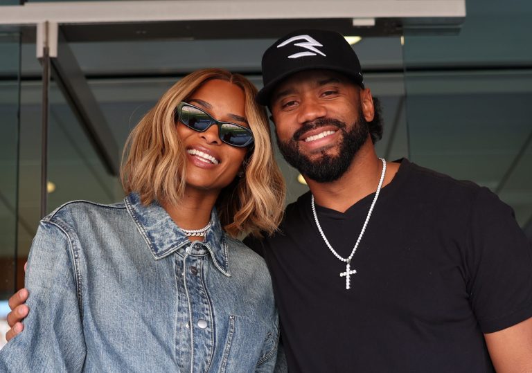 Twinning & Winning! Ciara & Russell Wilson’s Son Sparks Debate Over Who He Looks Like After Fresh NEW Haircut (VIDEOS) Ciara & Russell Wilson's Son Sparks Debate Over Who He Looks Like After Fresh NEW Haircut