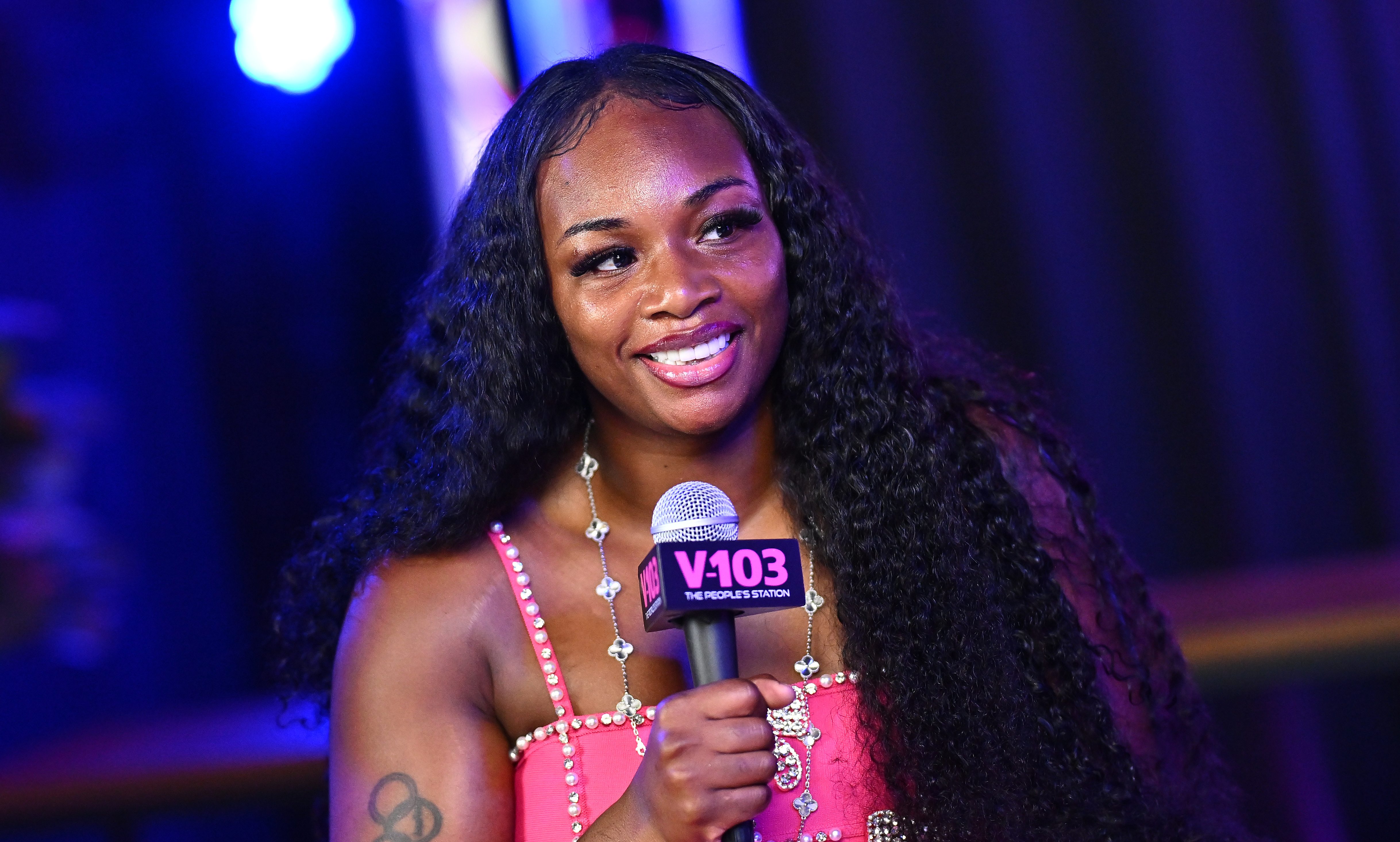 Claressa Shields Tweets About A “Clout Chaser” & Feeling “Unfazed” Amid Online Mentions Of Remy Ma & Papoose