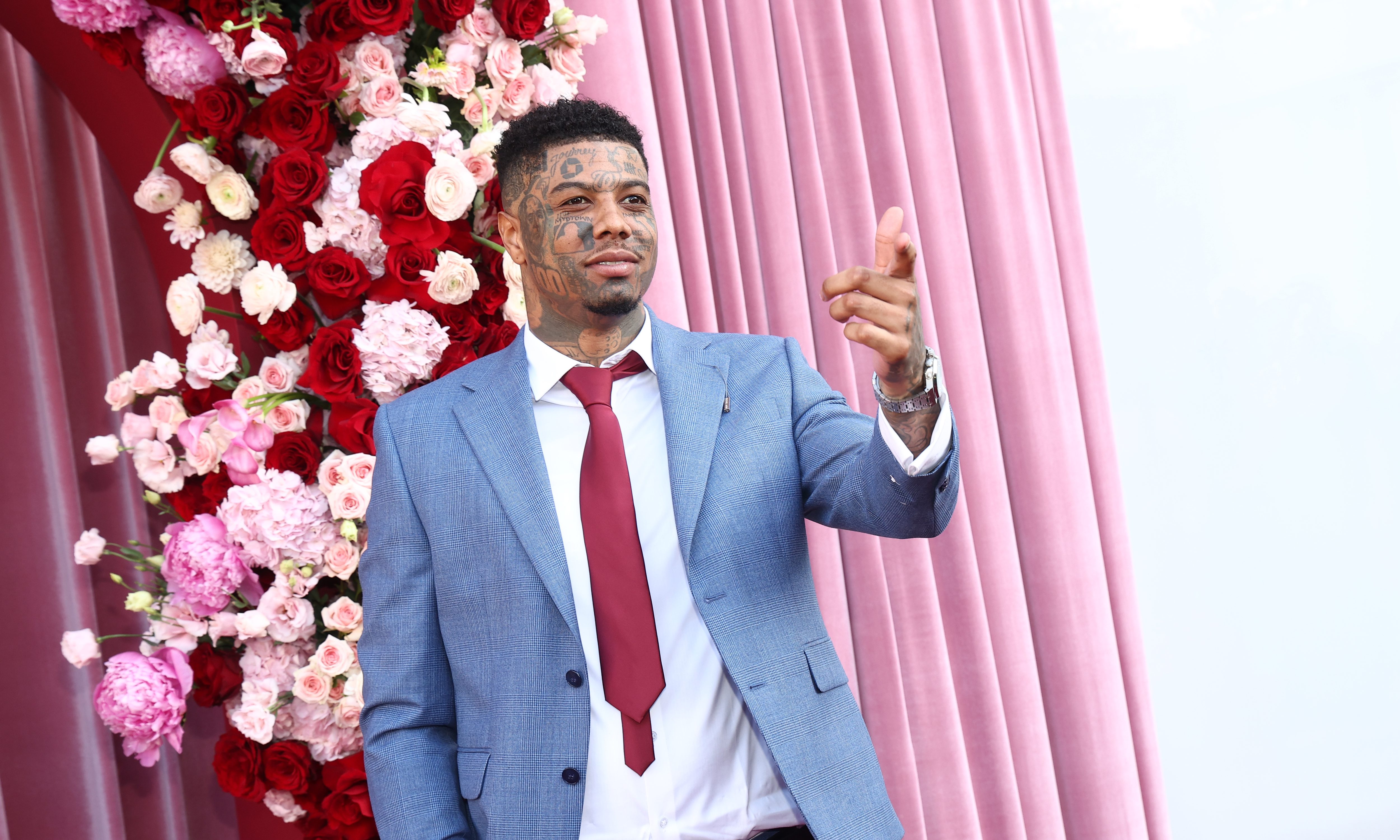 Nevaeh Akira Speaks With Police After Fans Allegedly Called Officers Following Blueface Kicking Her Into A Pool (VIDEOS)