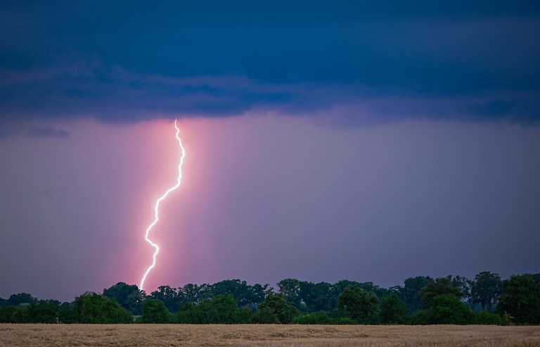Prayers Up! Florida Husband Speaks Out After Wife & 2-Year-Old Daughter Are Killed By Lightning (VIDEO) Prayers Up! Florida Mom And 2-Year-Old Daughter Fatally Struck By Lightning As Husband Speaks Out (VIDEO)