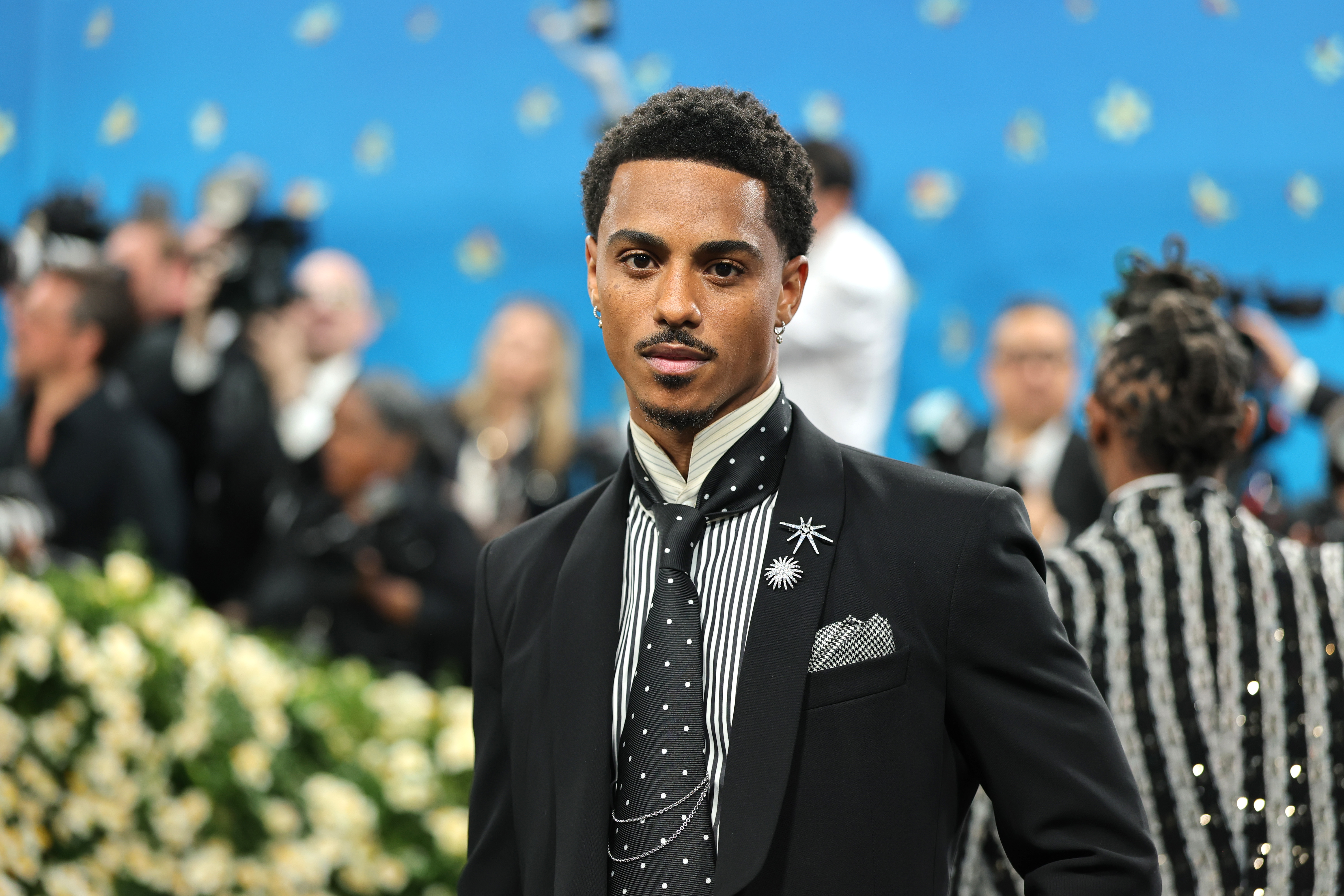 Keith Powers Announces Major Sobriety Milestone, But Fans Aren’t Sure They Can Relate (PHOTO)