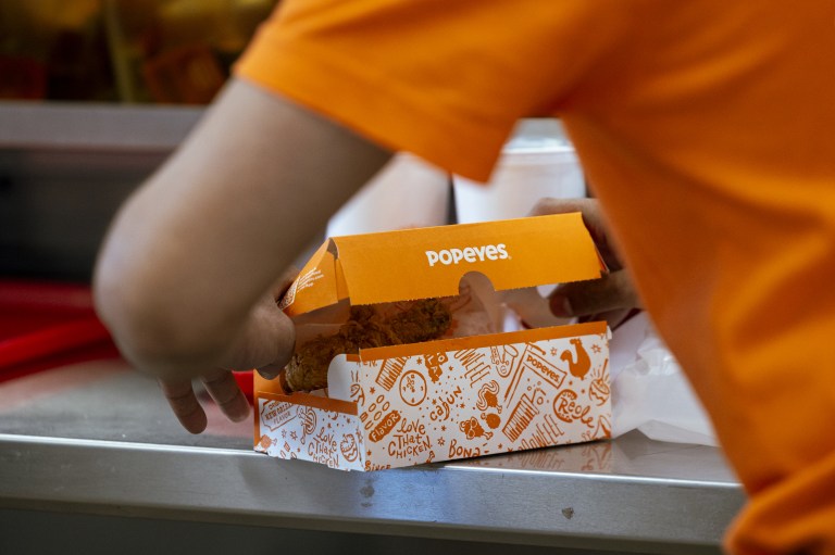 Say, WHAT?! Texas Customers Sue Popeyes For Over $1.5M After Allegedly Finding “Condom-Like Foreign Object” In Chicken Say, WHAT?! Texas Customers, Justin Howard Danielle McKinnon, Sue Popeyes For Over $1.5M After Allegedly Finding Condom-Like Foreign Object In Chicken