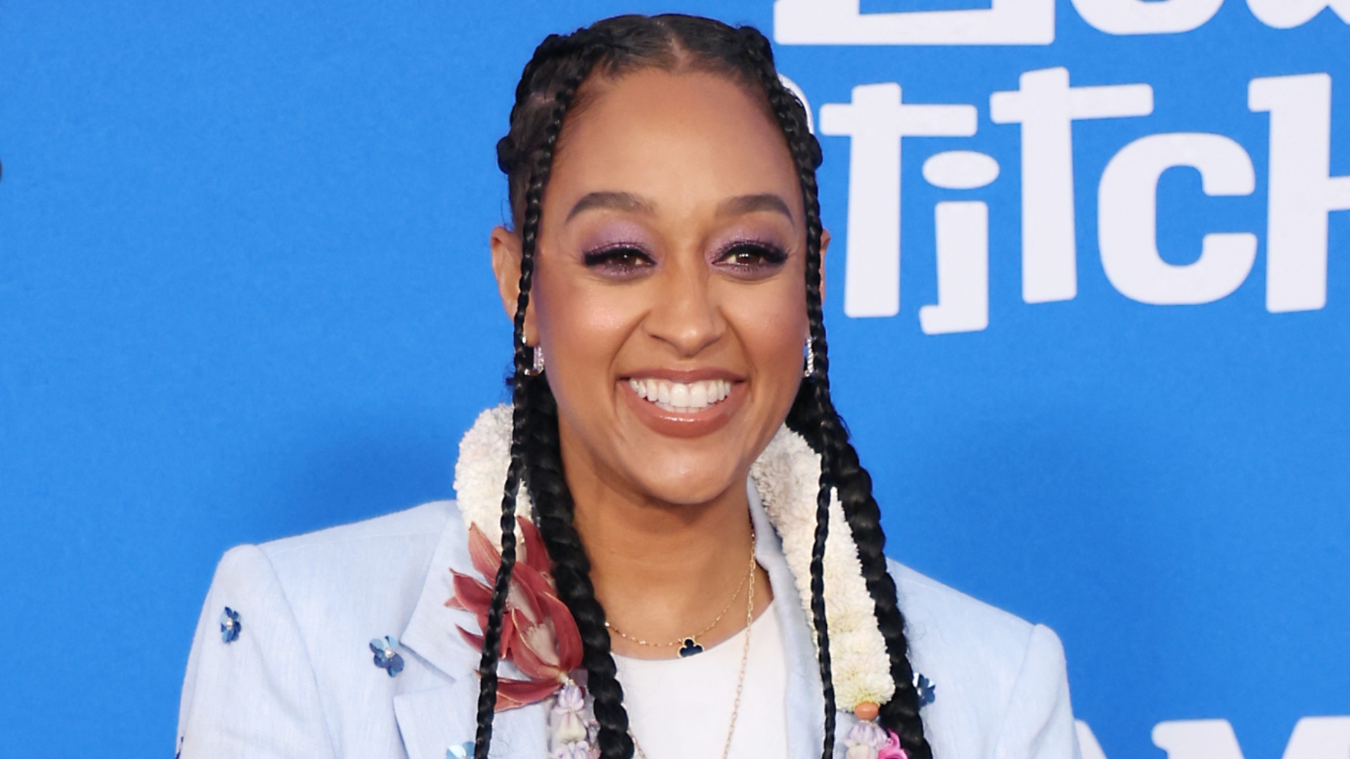 Tia Mowry Shares Clip Of Celebrating Kids’ First Day Of School & Fans Are Hollerin’ (VIDEO)