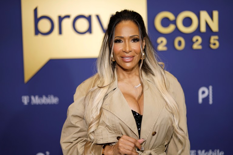 Who Gon’ Check Her? Shereé Whitfield Applies Pressure In HAWT Flicks & Proves She’s Still That Girl (PHOTOS) Body-Ody-Ody! Shereé Whitfield Shuts Down Instagram & Reminds Everyone She’s Still A Baddie (PHOTO)