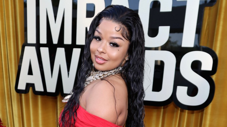 Congrats! Chrisean Rock Celebrates With Junior & Her Mom After Winning Professional Boxing Debut (PHOTOS + VIDEOS) Congrats! Chrisean Rock Celebrates With Junior & Her Mom After Winning Professional Boxing Debut (PHOTOS + VIDEOS)