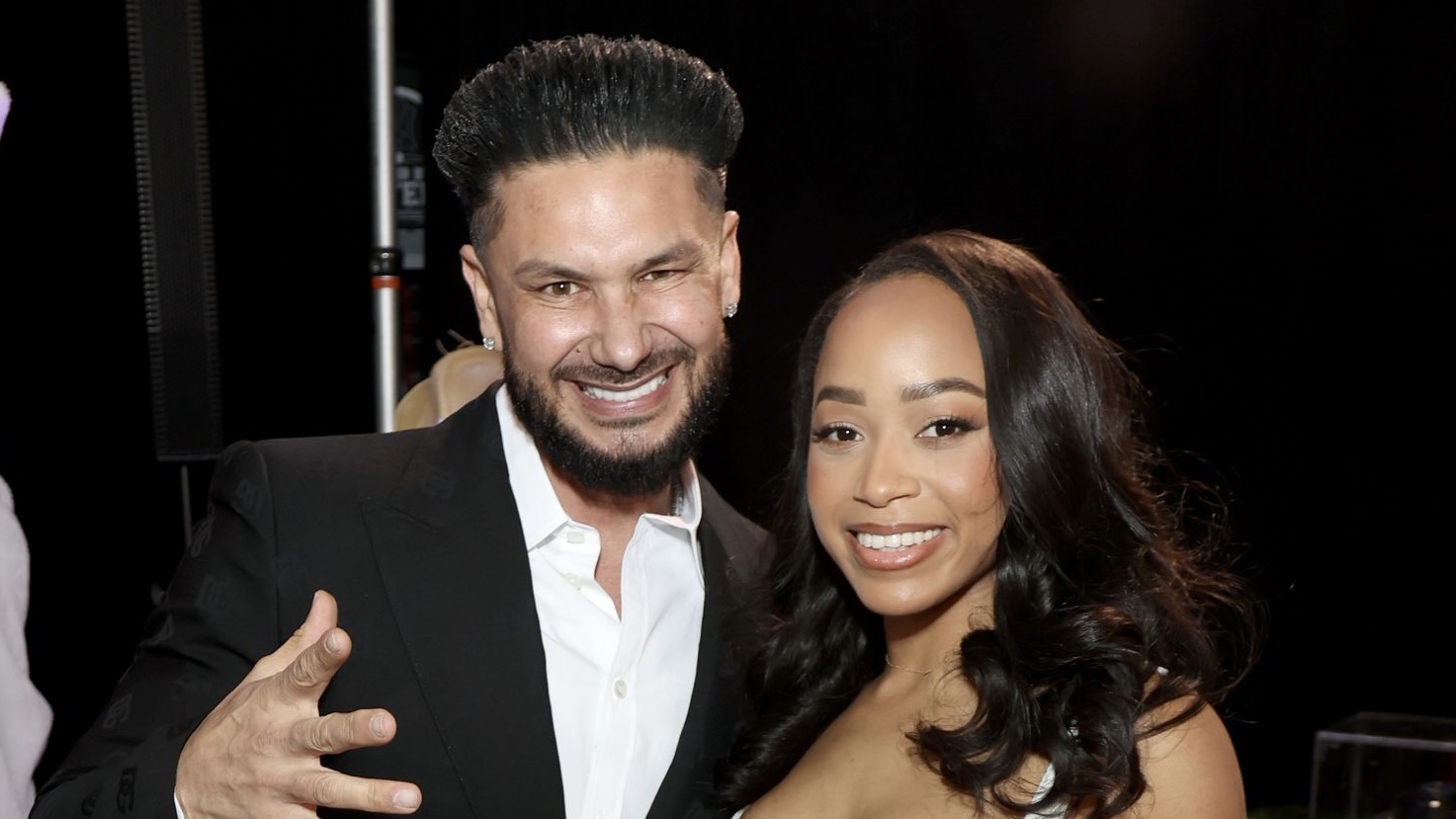 Congrats! Pauly D Proposes To His Longtime Girlfriend Nikki Hall (PHOTOS + VIDEO)